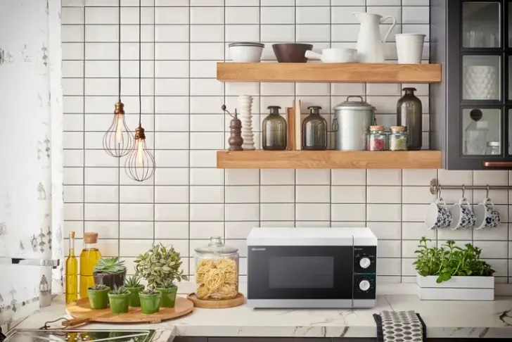 Sharp Yc-Ms01Ew Mikroaaltouuni 20L Valkoinen